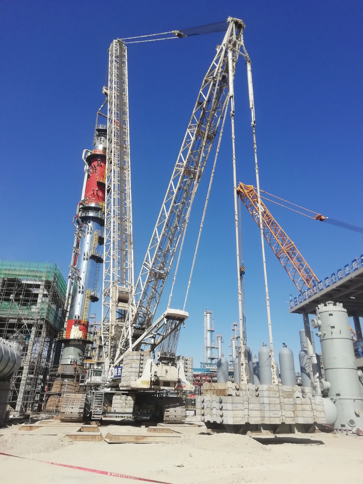 DEMAG CC6800-1 Construction Site Lifting Machine 1250t Second Hand Heavy Duty Crawler Crane Price - עגורן זוחל: תמונה 4 DEMAG CC6800-1 Construction Site Lifting Machine 1250t Second Hand Heavy Duty Crawler Crane Price - עגורן זוחל: תמונה 4