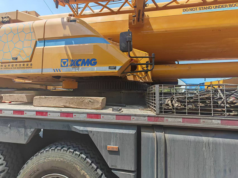 XCMG 2020 XCT80L6-I used 80ton crane truck hydraulic price - עגורן נייד: תמונה 4 XCMG 2020 XCT80L6-I used 80ton crane truck hydraulic price - עגורן נייד: תמונה 4