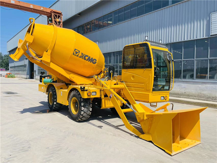 XCMG 4m3 Self-Loading Mobile Concrete Mixer Truck Automatic Concrete Mixer for Sale - מערבל בטון: תמונה 4 XCMG 4m3 Self-Loading Mobile Concrete Mixer Truck Automatic Concrete Mixer for Sale - מערבל בטון: תמונה 4