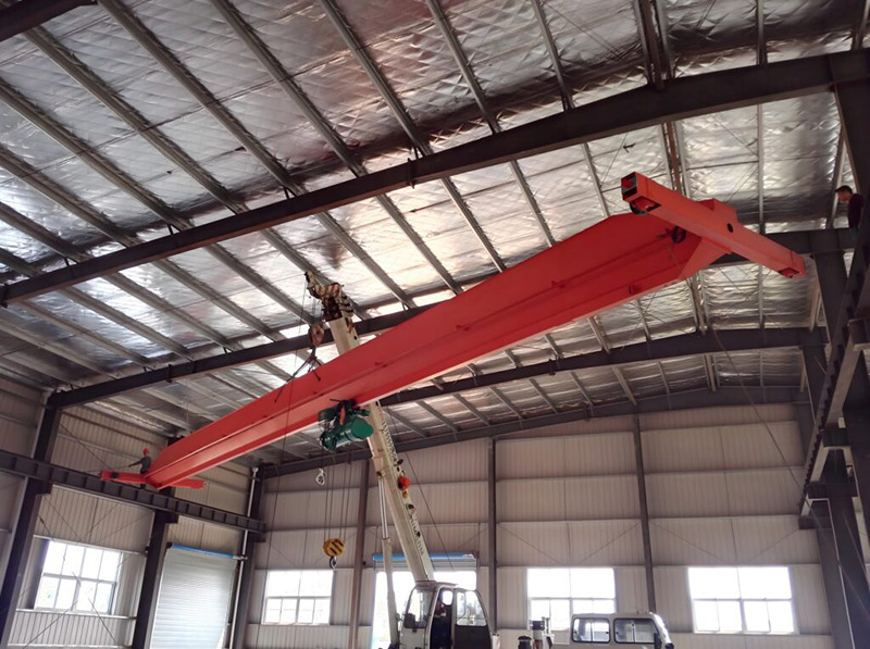 XCMG Electric Single Girder Overhead Crane - עגורן גנטרי: תמונה 2 XCMG Electric Single Girder Overhead Crane - עגורן גנטרי: תמונה 2