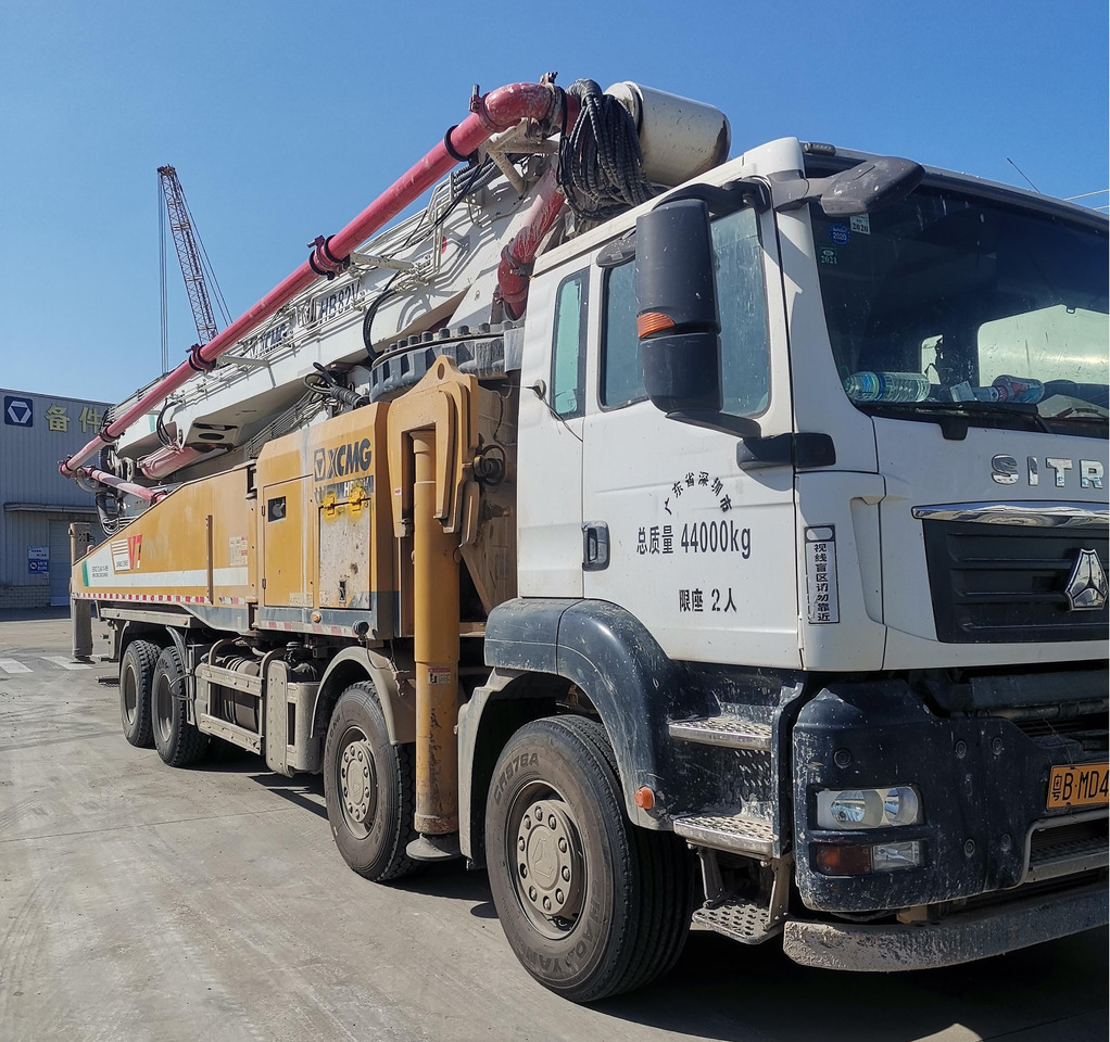 XCMG Factory Second Hand Hydraulic Concrete Pump HB62V 62m Cement Punp Truck For Sale - משאית משאבת בטון: תמונה 2 XCMG Factory Second Hand Hydraulic Concrete Pump HB62V 62m Cement Punp Truck For Sale - משאית משאבת בטון: תמונה 2