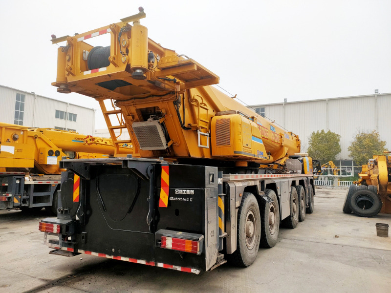 XCMG Official 130t Second Hand All Terrain Mobile Crane XCA130L8C Hydraulic Arm Crane Price List - עגורן לכל שטח: תמונה 3 XCMG Official 130t Second Hand All Terrain Mobile Crane XCA130L8C Hydraulic Arm Crane Price List - עגורן לכל שטח: תמונה 3
