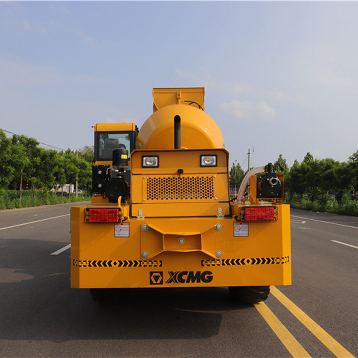 הַחכָּרָה XCMG Official 2.6m3 Mini Diesel Self Loading Concrete Mixer XCMG Official 2.6m3 Mini Diesel Self Loading Concrete Mixer: תמונה 6