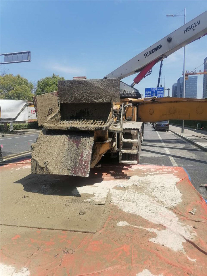 XCMG Official 2019 Year Hb62V Second Hand Used Hydraulic Concrete Pump Truck - משאית משאבת בטון: תמונה 5 XCMG Official 2019 Year Hb62V Second Hand Used Hydraulic Concrete Pump Truck - משאית משאבת בטון: תמונה 5
