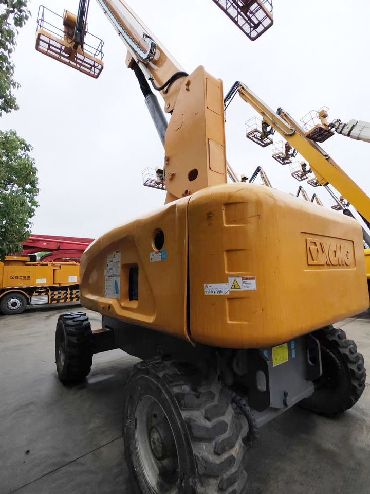 מוט טלסקופי XCMG Official 26m Boom Lift Telescoping Lift GTBZ26S Used Vehicle Mounted Aerial Work Platform Price: תמונה 7