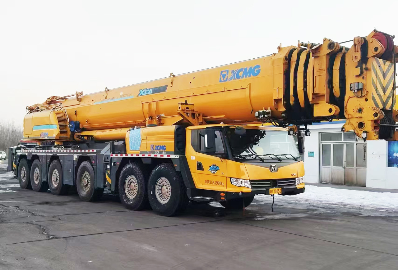 XCMG Official 460t Second Hand Mobile Engine Crane XCA460 Hydraulic All Terrain Cranes Price For Sale - עגורן נייד: תמונה 2 XCMG Official 460t Second Hand Mobile Engine Crane XCA460 Hydraulic All Terrain Cranes Price For Sale - עגורן נייד: תמונה 2