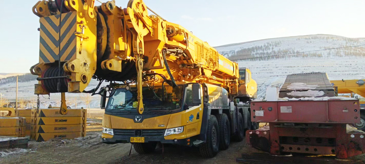 XCMG Official 460t Second Hand Mobile Engine Crane XCA460 Hydraulic All Terrain Cranes Price For Sale - עגורן נייד: תמונה 4 XCMG Official 460t Second Hand Mobile Engine Crane XCA460 Hydraulic All Terrain Cranes Price For Sale - עגורן נייד: תמונה 4