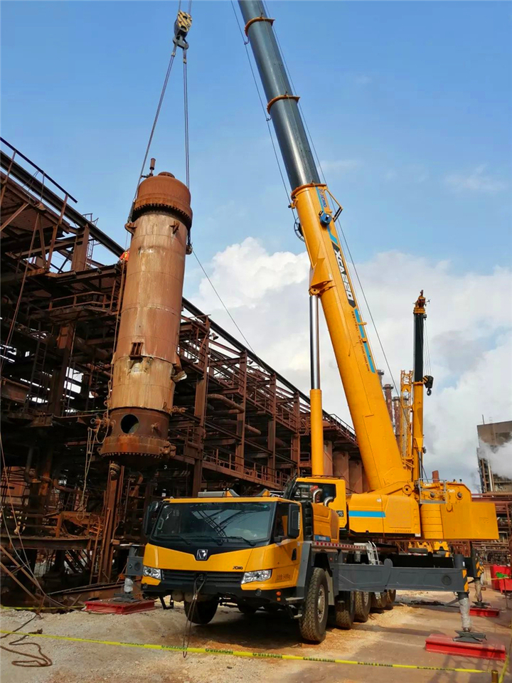 XCMG Official Crane Lifting XCA260 260 Ton All Terrain Crane With 92.6m Lifting Height - עגורן לכל שטח: תמונה 4 XCMG Official Crane Lifting XCA260 260 Ton All Terrain Crane With 92.6m Lifting Height - עגורן לכל שטח: תמונה 4
