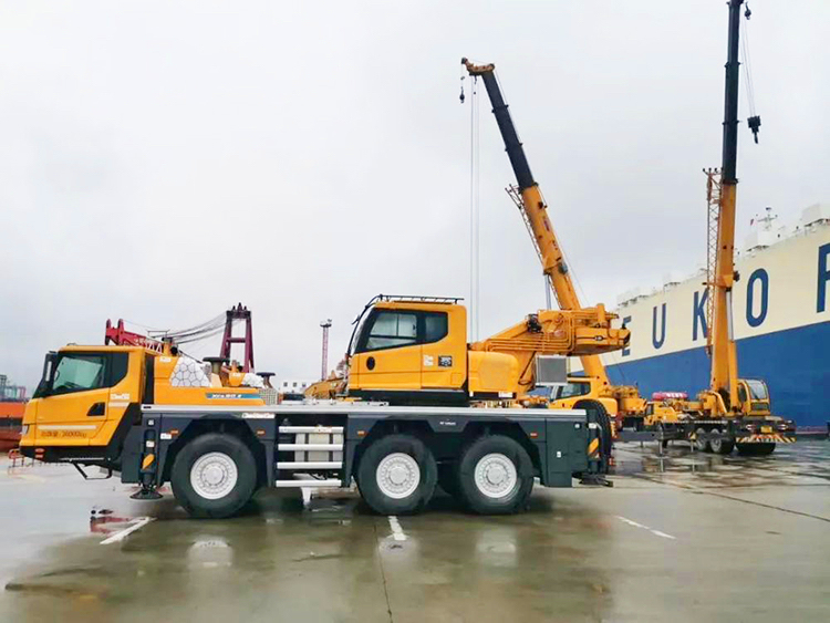 XCMG Official Manufacturer All Terrain Crane 60 Ton to 500 Ton Mobile Crane - עגורן לכל שטח: תמונה 4 XCMG Official Manufacturer All Terrain Crane 60 Ton to 500 Ton Mobile Crane - עגורן לכל שטח: תמונה 4