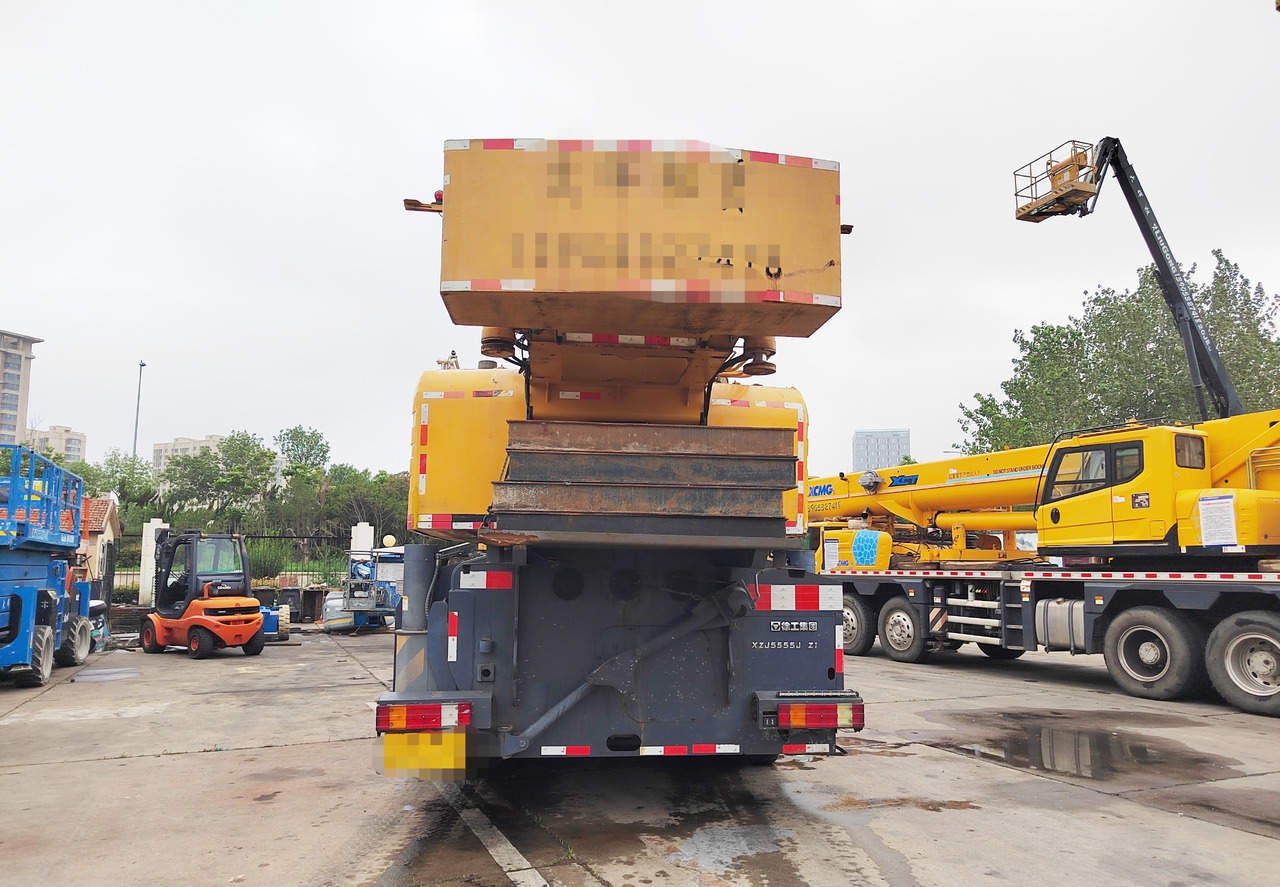 XCMG Official Second Hand 100 Ton Truck Crane XCT100 Hydraulic Mobile Crane Hot Sale - עגורן נייד: תמונה 4 XCMG Official Second Hand 100 Ton Truck Crane XCT100 Hydraulic Mobile Crane Hot Sale - עגורן נייד: תמונה 4