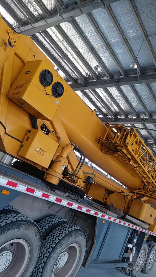 XCMG Official Second Hand 70 Ton Mobile Crane QY70K5D_1 Truck Mounted Crane - עגורן נייד: תמונה 5 XCMG Official Second Hand 70 Ton Mobile Crane QY70K5D_1 Truck Mounted Crane - עגורן נייד: תמונה 5