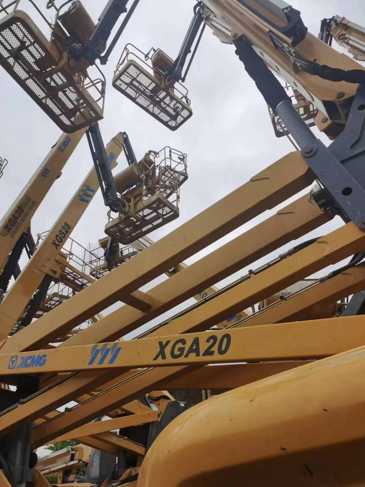 XCMG Official Second Hand Hydraulic Boom Lift XGA20 20m Aerial Work Platform Price List - זרוע מרפקי: תמונה 3 XCMG Official Second Hand Hydraulic Boom Lift XGA20 20m Aerial Work Platform Price List - זרוע מרפקי: תמונה 3