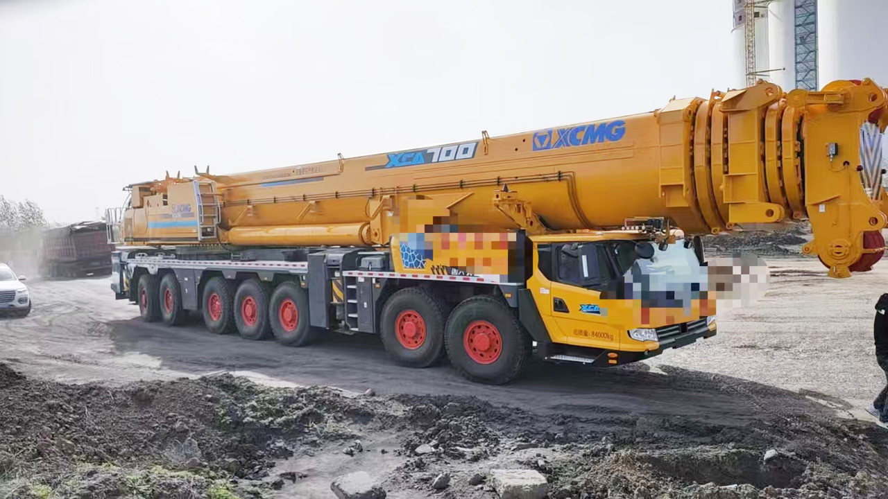 XCMG Official Second Hand Mobile Truck Crane XCA700 All Terrain Cranes With High Quality - עגורן לכל שטח: תמונה 5 XCMG Official Second Hand Mobile Truck Crane XCA700 All Terrain Cranes With High Quality - עגורן לכל שטח: תמונה 5