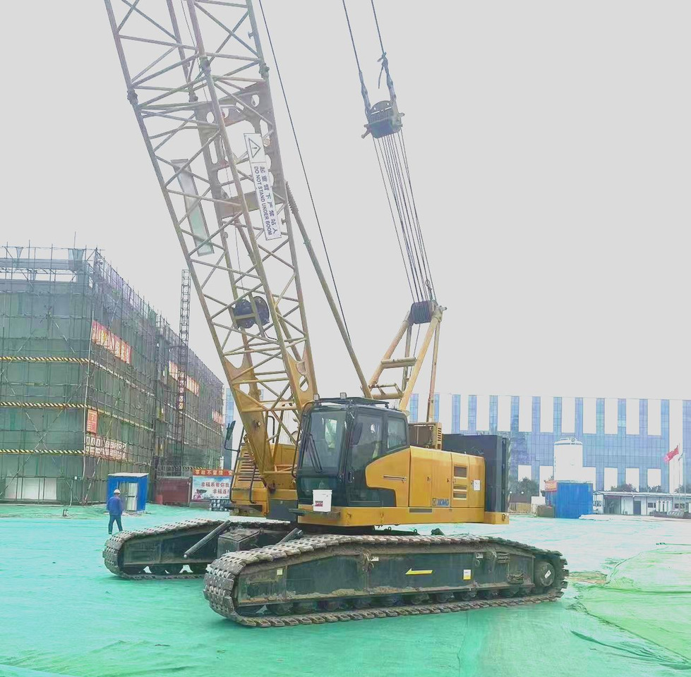 XCMG Official Used 100 Ton Crawler Crane XGC100-I Mobile Crane Machine Price List - עגורן זוחל: תמונה 2 XCMG Official Used 100 Ton Crawler Crane XGC100-I Mobile Crane Machine Price List - עגורן זוחל: תמונה 2