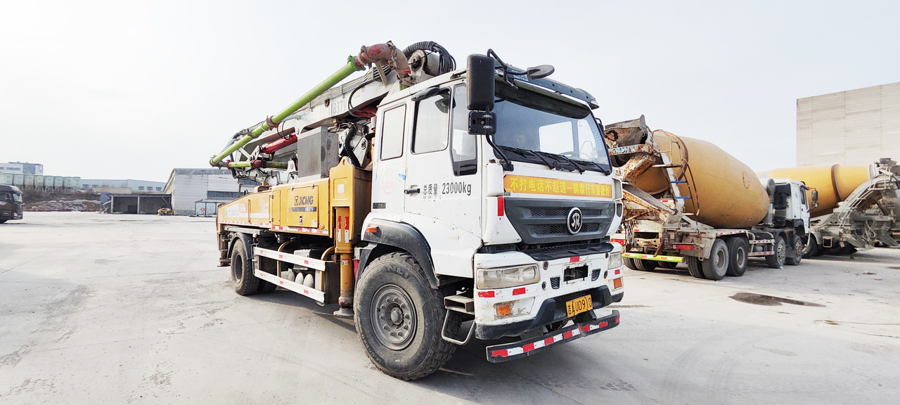 XCMG Official Used Concrete Pump Truck HB37V 37 Meters Cement Pump Machine Price For Sale - משאית משאבת בטון: תמונה 2 XCMG Official Used Concrete Pump Truck HB37V 37 Meters Cement Pump Machine Price For Sale - משאית משאבת בטון: תמונה 2