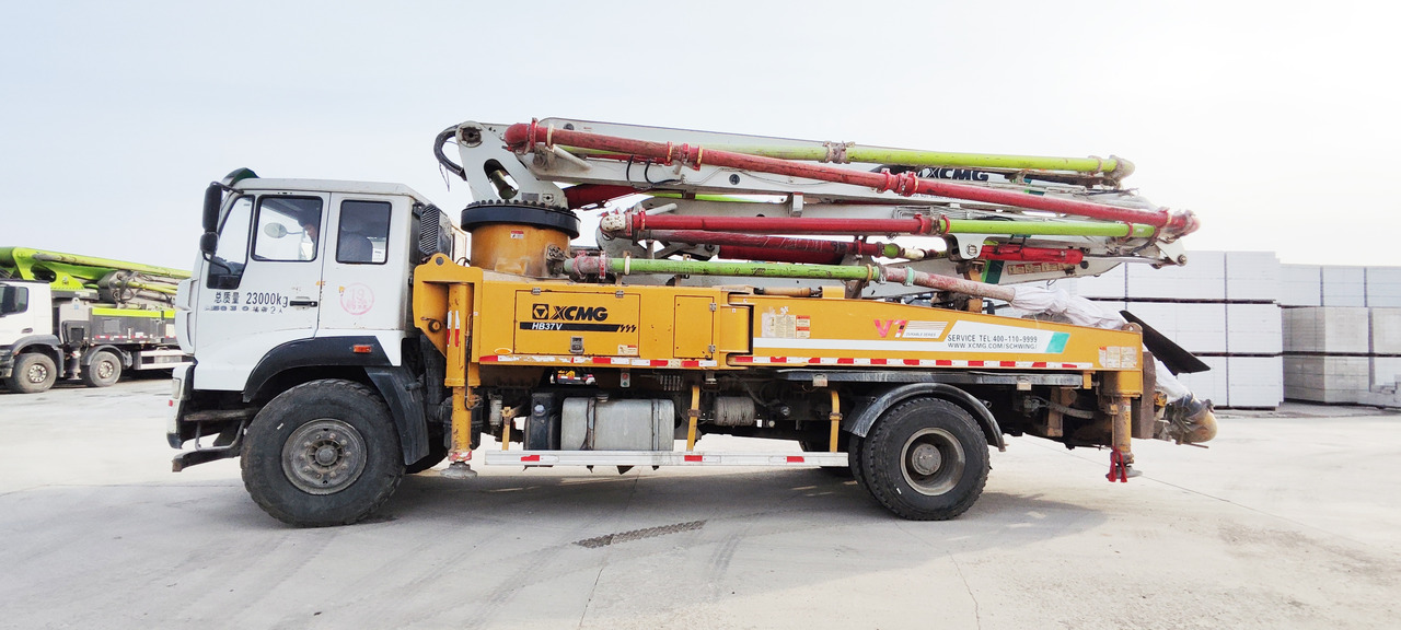 XCMG Official Used Concrete Pump Truck HB37V 37 Meters Cement Pump Machine Price For Sale - משאית משאבת בטון: תמונה 4 XCMG Official Used Concrete Pump Truck HB37V 37 Meters Cement Pump Machine Price For Sale - משאית משאבת בטון: תמונה 4