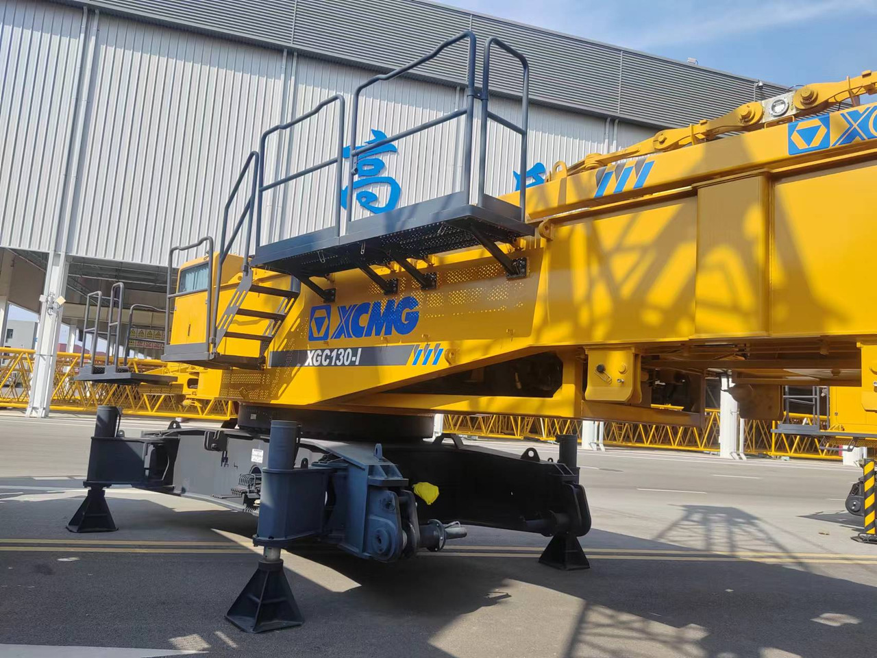 XCMG Official Used Mobile Crawler Crane XGC130-I 130 Ton Hydraulic Diesel Crane Hot Sale - עגורן זוחל: תמונה 5 XCMG Official Used Mobile Crawler Crane XGC130-I 130 Ton Hydraulic Diesel Crane Hot Sale - עגורן זוחל: תמונה 5
