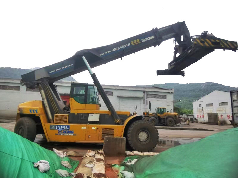 XCMG Official Used Mobile Reach Stacker 45 Tons XCS4531K For Container Price List - מערים הגעה: תמונה 5 XCMG Official Used Mobile Reach Stacker 45 Tons XCS4531K For Container Price List - מערים הגעה: תמונה 5