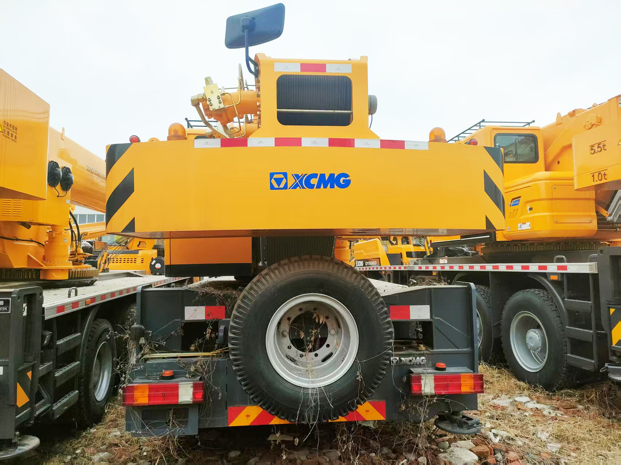 XCMG Official XCT30_M Used Hydraulic Arm Crane For Trucks With High Quality - עגורן נייד: תמונה 5 XCMG Official XCT30_M Used Hydraulic Arm Crane For Trucks With High Quality - עגורן נייד: תמונה 5