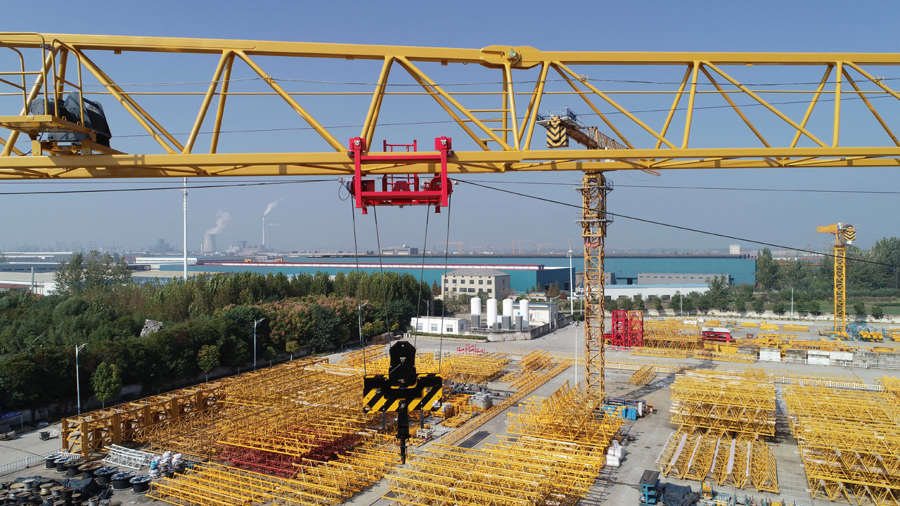 XCMG Official XGT6515B-10S 10Ton 60-meter Construction Buliding Flat Top Tower Crane In Stock - עגורן מגדל: תמונה 3 XCMG Official XGT6515B-10S 10Ton 60-meter Construction Buliding Flat Top Tower Crane In Stock - עגורן מגדל: תמונה 3