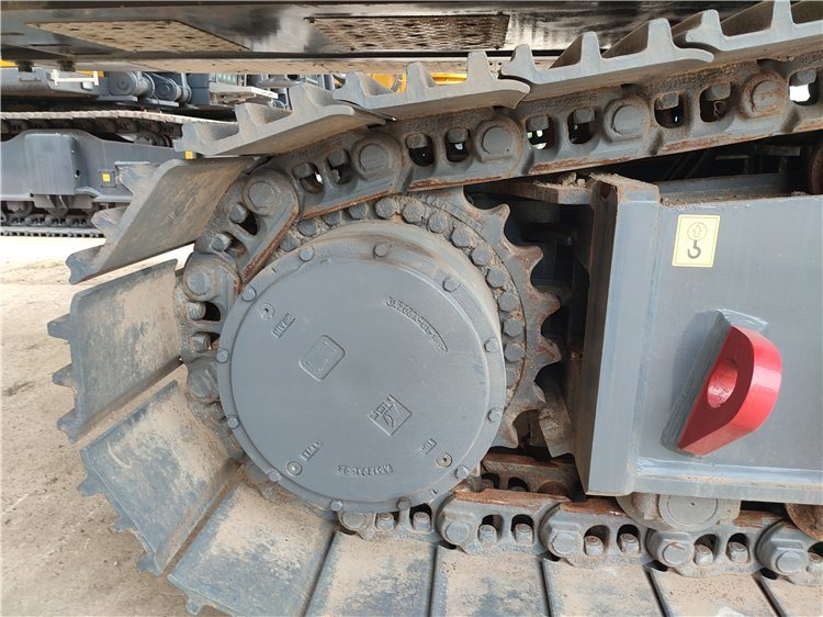 XCMG Official Xr360e Used Track Drilling Machine Used Rotary Drilling Rig Price - אסדת קידוח: תמונה 5 XCMG Official Xr360e Used Track Drilling Machine Used Rotary Drilling Rig Price - אסדת קידוח: תמונה 5