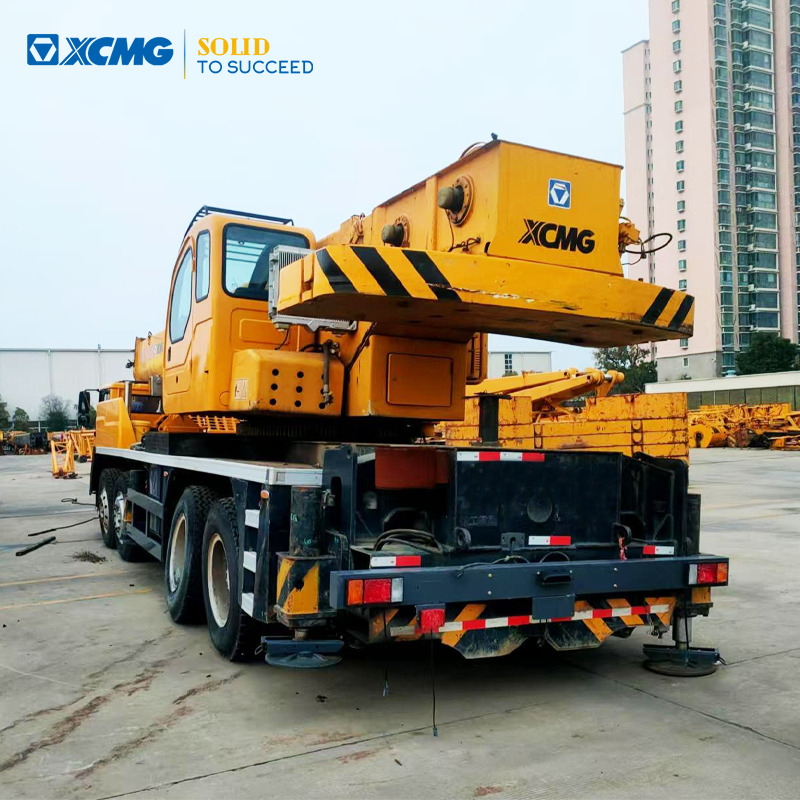 XCMG QY70K-I 70ton lifting machine hoist truck crane price - עגורן נייד: תמונה 2 XCMG QY70K-I 70ton lifting machine hoist truck crane price - עגורן נייד: תמונה 2