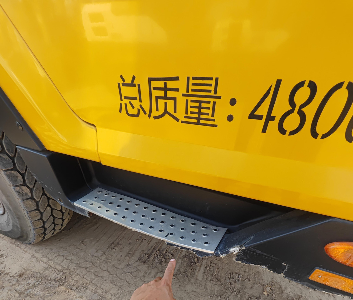 XCMG XCT100_M 100ton 2021 used mobile truck crane for sale - עגורן נייד: תמונה 5 XCMG XCT100_M 100ton 2021 used mobile truck crane for sale - עגורן נייד: תמונה 5