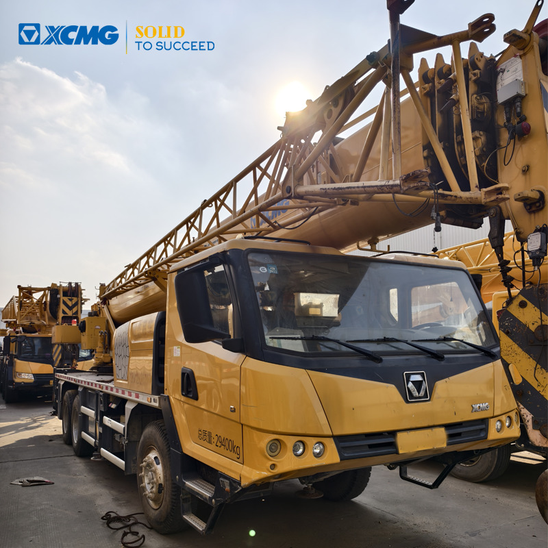 XCMG XCT20L5 20ton mobile crane truck for sale - עגורן נייד: תמונה 1 XCMG XCT20L5 20ton mobile crane truck for sale - עגורן נייד: תמונה 1