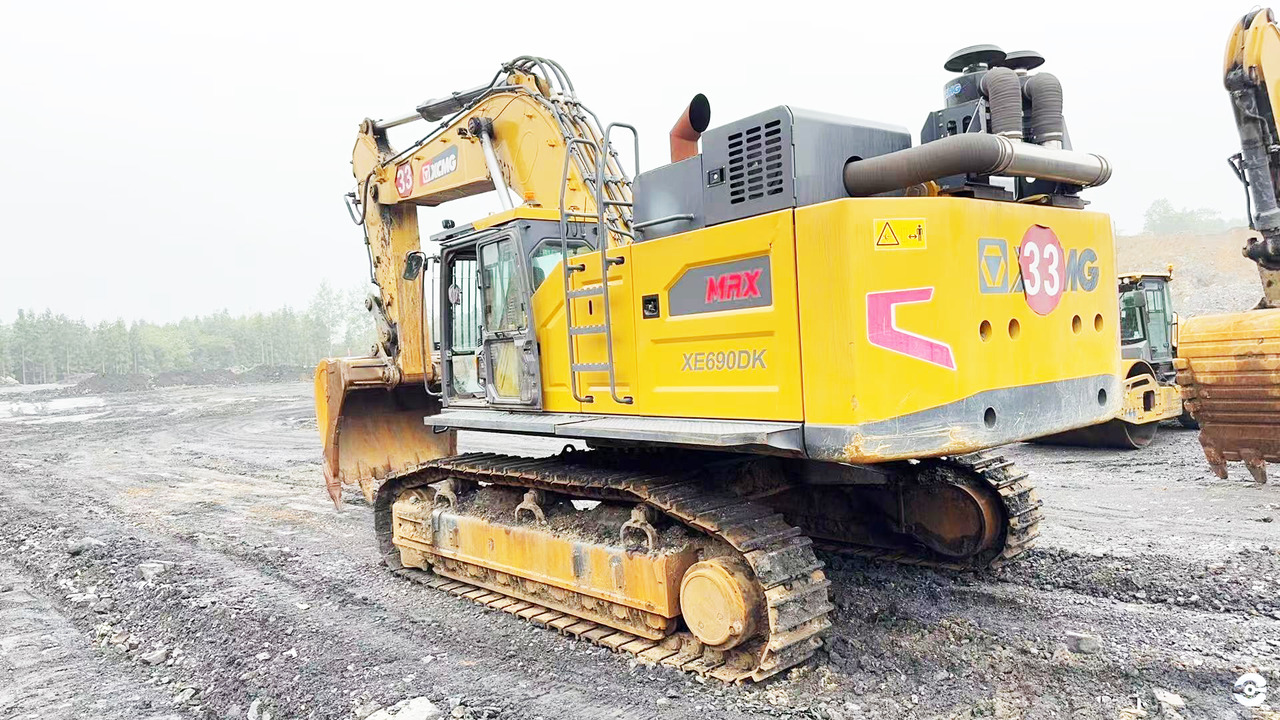 XCMG XE690DK heavy duty used excavator crawler price - מחפר סורק: תמונה 3 XCMG XE690DK heavy duty used excavator crawler price - מחפר סורק: תמונה 3