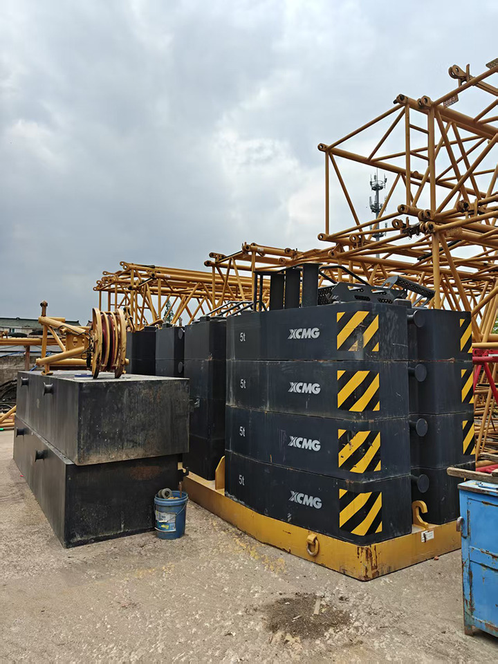 XCMG XLC200M small middle 200ton used crawler crane 2023 for sale - עגורן זוחל: תמונה 5 XCMG XLC200M small middle 200ton used crawler crane 2023 for sale - עגורן זוחל: תמונה 5