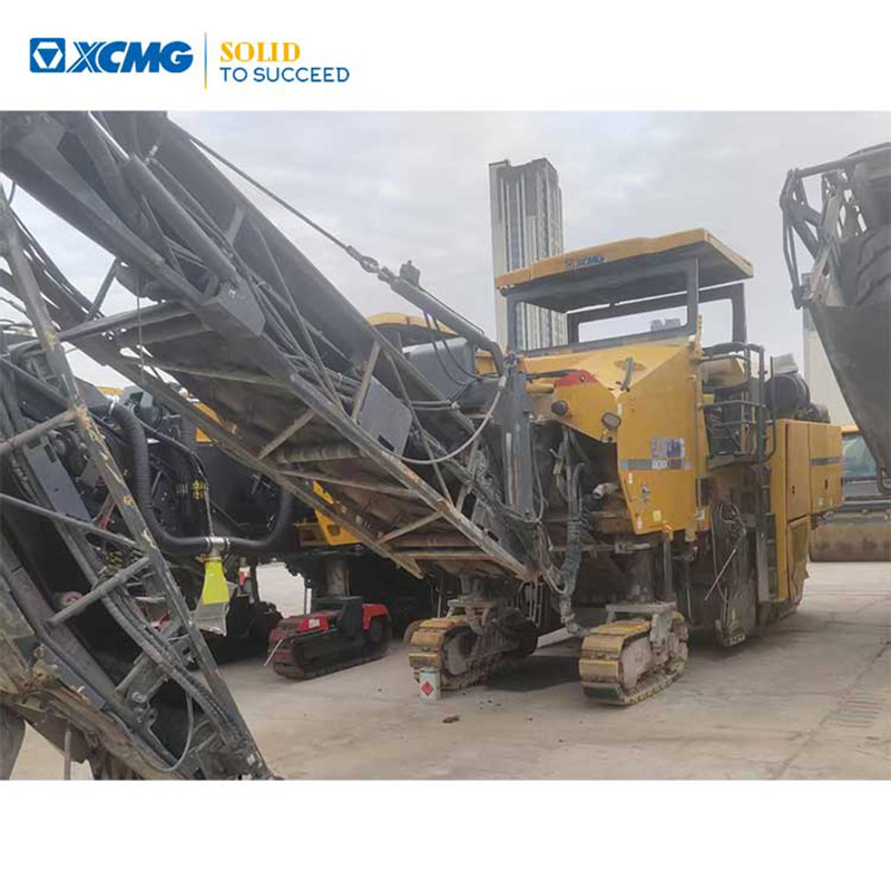 XCMG certified used cold milling planer machine XM200KⅡfor sale - מקצועה חשמלית קרה: תמונה 1 XCMG certified used cold milling planer machine XM200KⅡfor sale - מקצועה חשמלית קרה: תמונה 1