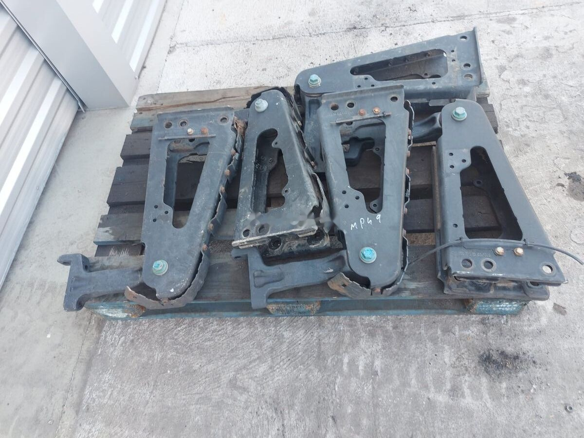 Cabin suspension A Mercedes-Benz ACTROS MP4 truck - מתלה תא עבור משאית: תמונה 2 Cabin suspension A Mercedes-Benz ACTROS MP4 truck - מתלה תא עבור משאית: תמונה 2