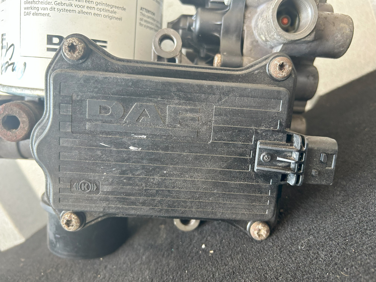 DAF CF XF 106 480 APU KIT ZEL2100 1973210 ( ELA1000 + AE6000) - שסתום בלמים: תמונה 3 DAF CF XF 106 480 APU KIT ZEL2100 1973210 ( ELA1000 + AE6000) - שסתום בלמים: תמונה 3