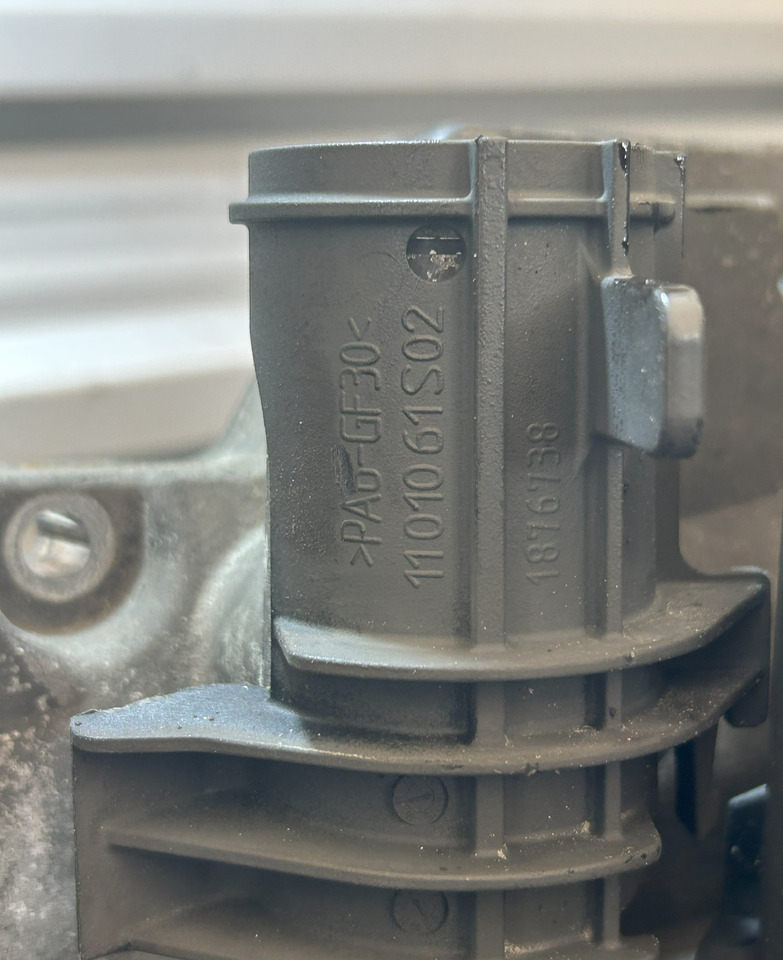 DAF OIL MODULE DAF XF - מסנן שמן: תמונה 5 DAF OIL MODULE DAF XF - מסנן שמן: תמונה 5