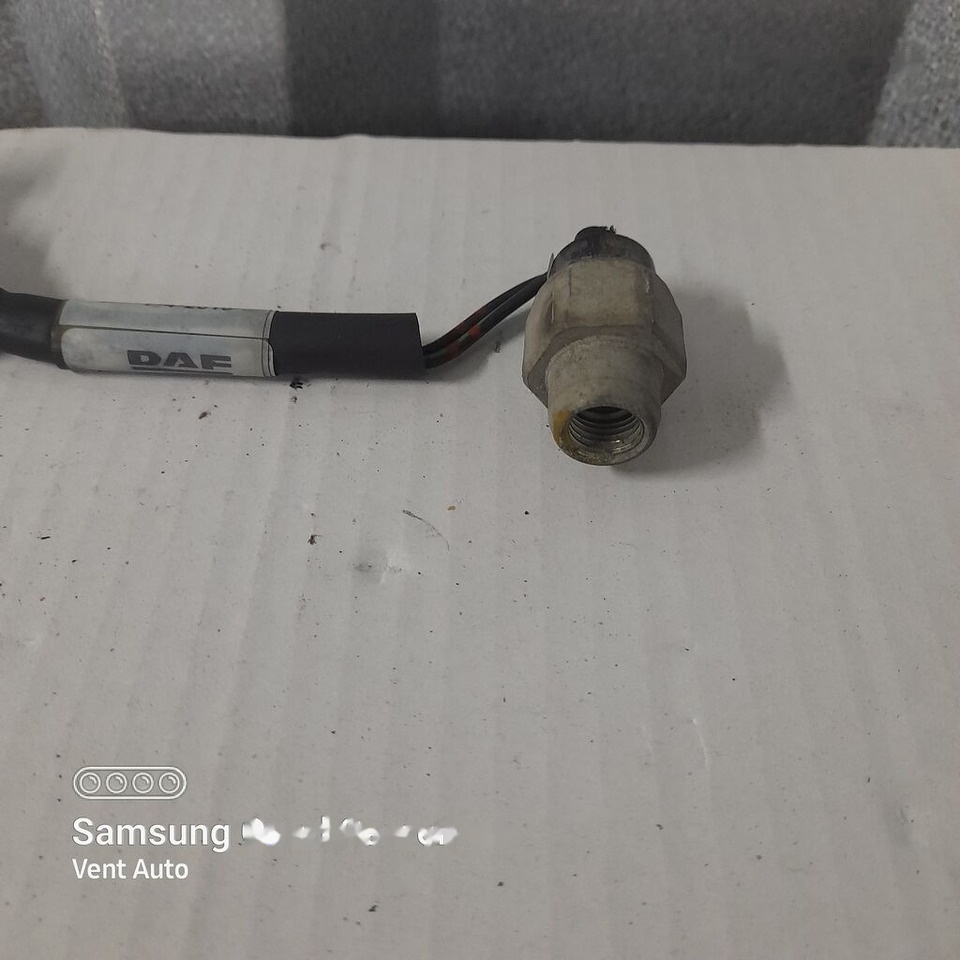 DAF XF 106 1320112 DAF 1320112 truck - חלק מזגן עבור משאית: תמונה 3 DAF XF 106 1320112 DAF 1320112 truck - חלק מזגן עבור משאית: תמונה 3