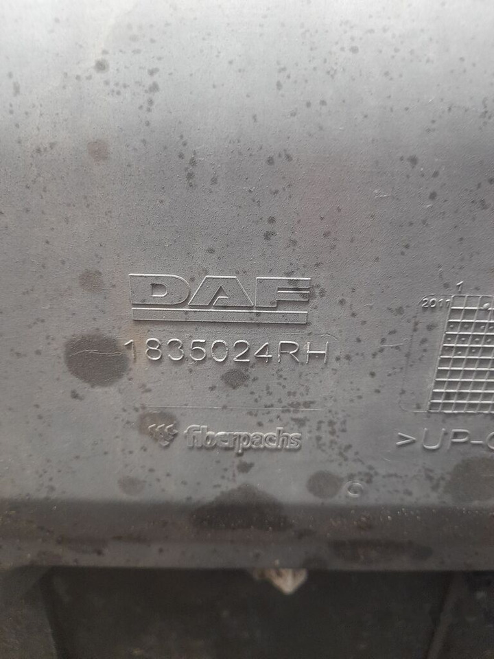 DAF XF 106 1835024 RH DAF - צעד עבור משאית: תמונה 3 DAF XF 106 1835024 RH DAF - צעד עבור משאית: תמונה 3