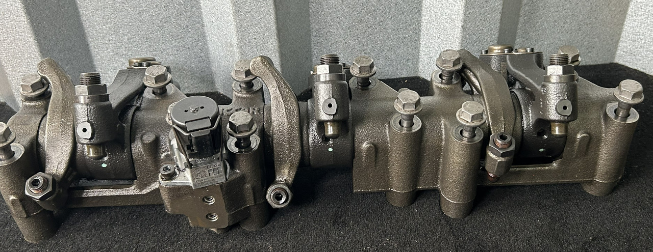 DAF XF 106 480 530 MX ROLLER ARM KEYPAD - מוט דחיפה: תמונה 3 DAF XF 106 480 530 MX ROLLER ARM KEYPAD - מוט דחיפה: תמונה 3