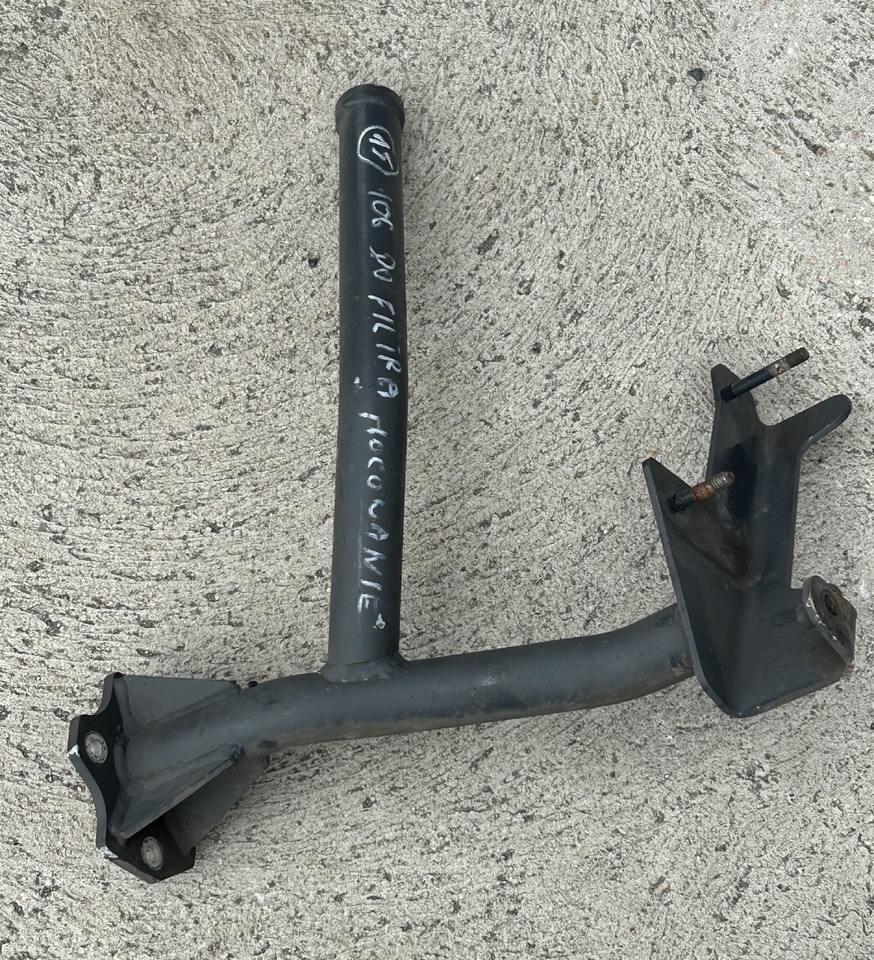 DAF XF 106 480 AIR FILTER HOUSING SUPPORT - אווירודינמיקה/ ספוילר: תמונה 1 DAF XF 106 480 AIR FILTER HOUSING SUPPORT - אווירודינמיקה/ ספוילר: תמונה 1