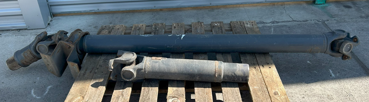 DAF XF 106 480 DRIVE SHAFT - גל מדחף: תמונה 1 DAF XF 106 480 DRIVE SHAFT - גל מדחף: תמונה 1