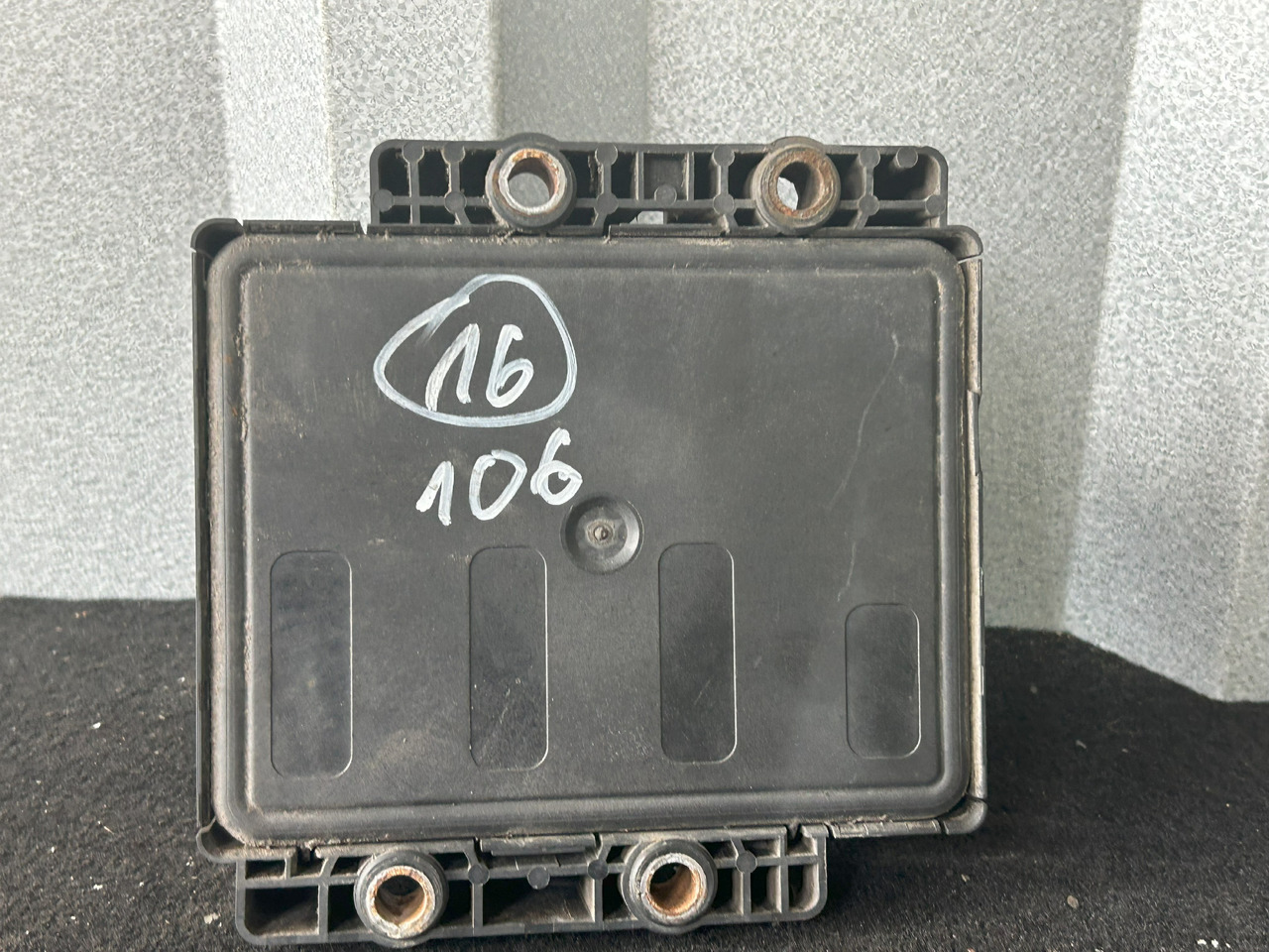 DAF XF 106 480 ECAS COMPUTER CONTROLLER - ECU: תמונה 2 DAF XF 106 480 ECAS COMPUTER CONTROLLER - ECU: תמונה 2