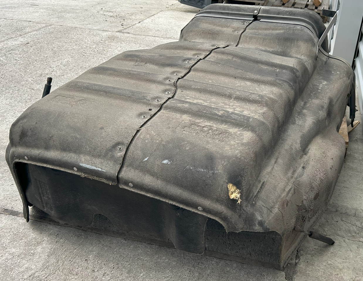 DAF XF 106 480 SOUNDPROOFING ECOLOGY ENGINE - תא ופנים הרכב: תמונה 5 DAF XF 106 480 SOUNDPROOFING ECOLOGY ENGINE - תא ופנים הרכב: תמונה 5