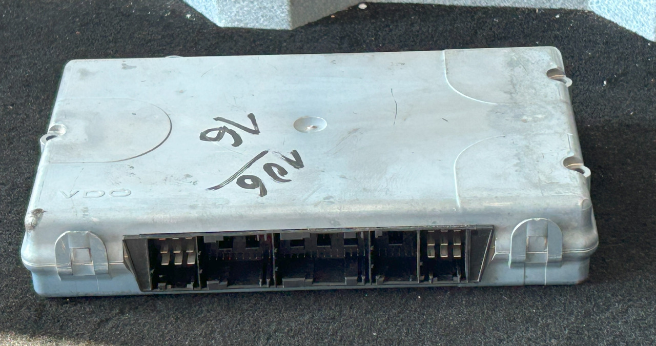 DAF XF 106 480 VIC3-500 - ECU עבור משאית: תמונה 3 DAF XF 106 480 VIC3-500 - ECU עבור משאית: תמונה 3