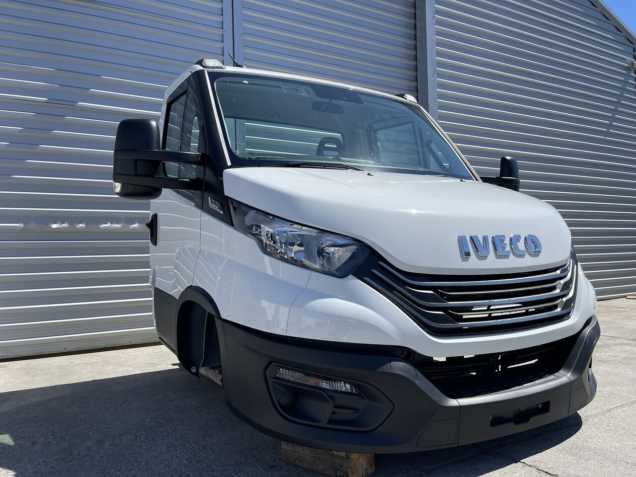 IVECO DAILY VII 72-210 IVECO DAILY 75-210 light - תא עבור כלי רכב מסחרי: תמונה 2 IVECO DAILY VII 72-210 IVECO DAILY 75-210 light - תא עבור כלי רכב מסחרי: תמונה 2