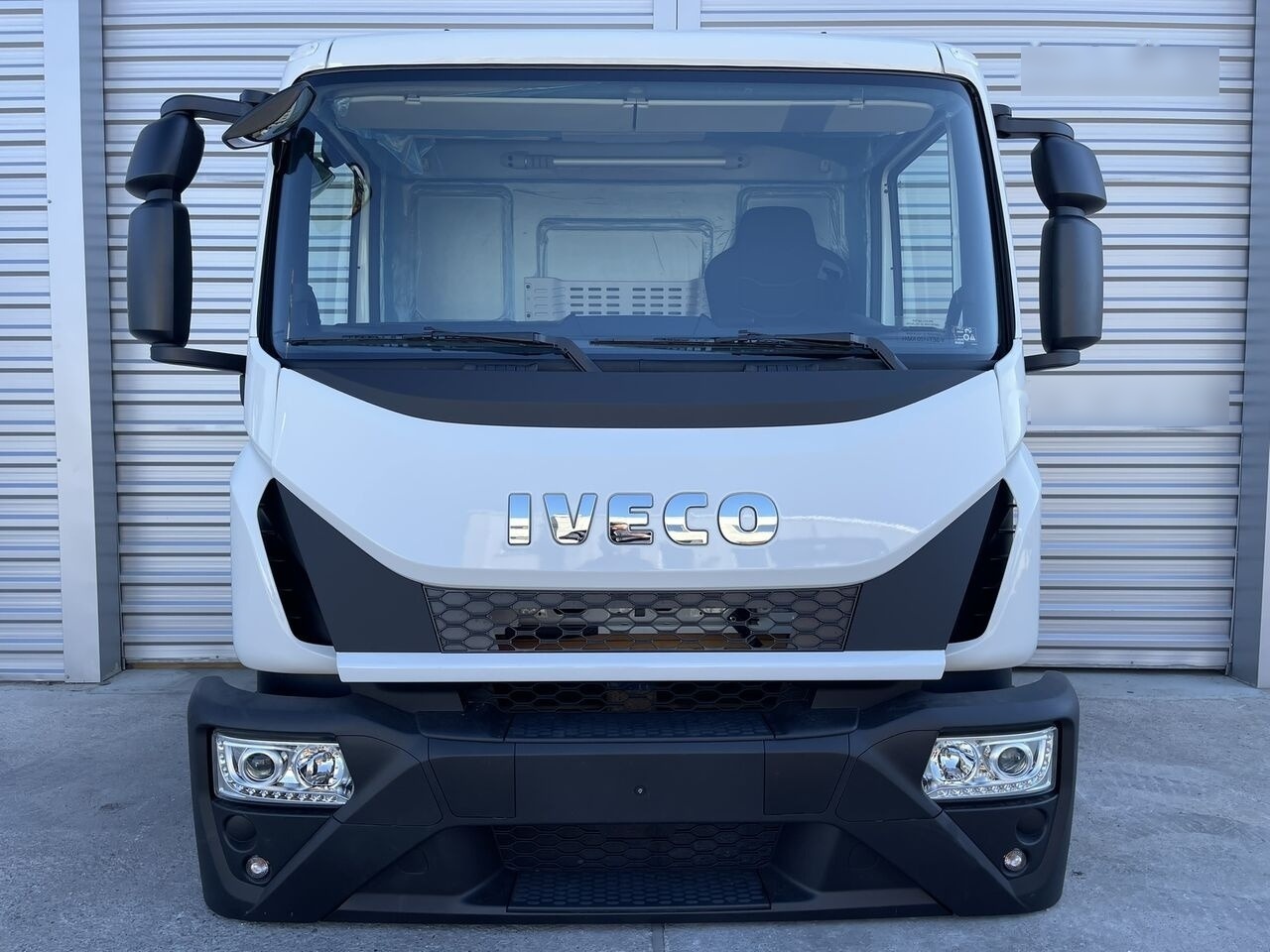 IVECO Eurocargo 75,120,150 for IVECO Eurocargo DAY cabine Fahrerhaus Cab - תא עבור מכונית: תמונה 5 IVECO Eurocargo 75,120,150 for IVECO Eurocargo DAY cabine Fahrerhaus Cab - תא עבור מכונית: תמונה 5