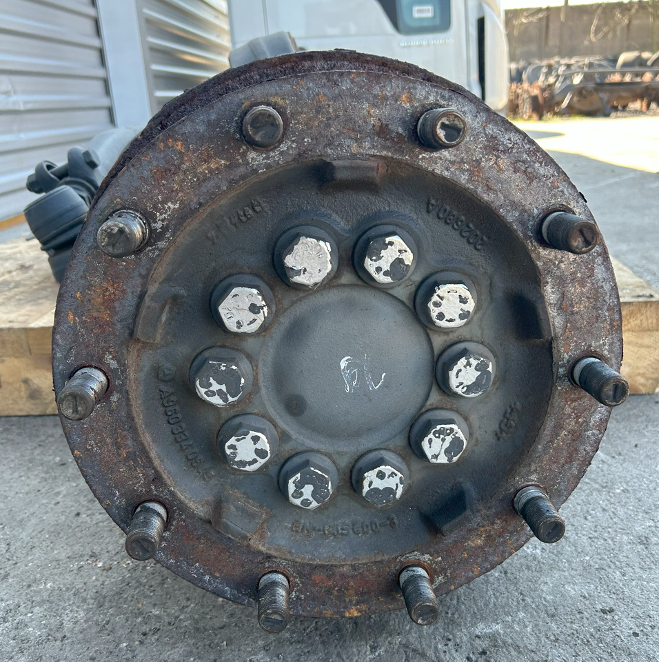 MERCEDES ACTROS MP4 AXLE + HUBS FRONT - סרן קדמי עבור משאית: תמונה 4 MERCEDES ACTROS MP4 AXLE + HUBS FRONT - סרן קדמי עבור משאית: תמונה 4