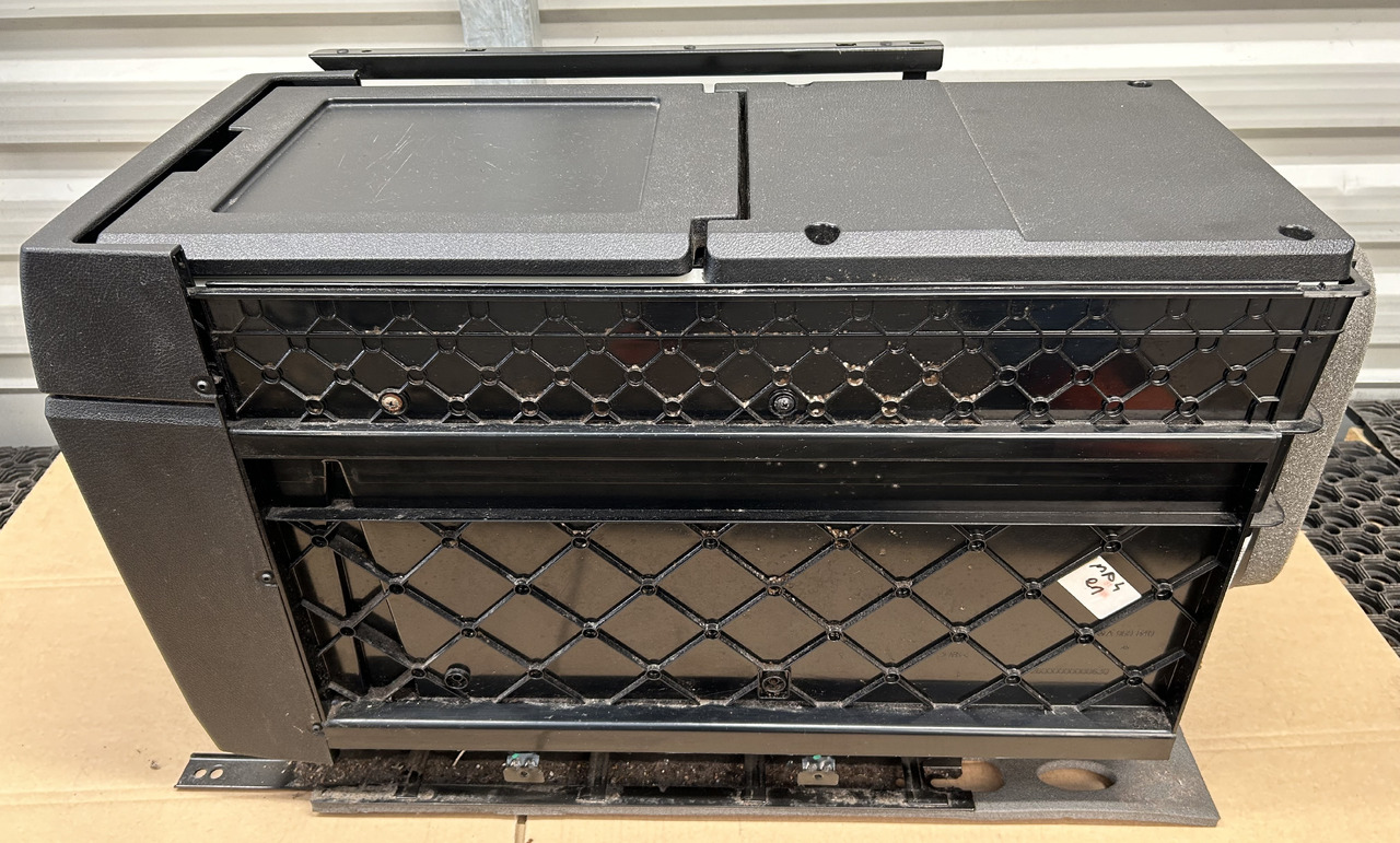 MERCEDES ACTROS MP4 REFRIGERATOR - חלק אוניברסלי: תמונה 4 MERCEDES ACTROS MP4 REFRIGERATOR - חלק אוניברסלי: תמונה 4