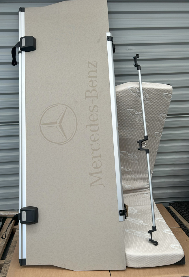 MERCEDES ACTROS MP4 UPPER BED COUCH WITH MATTRESS PREMIUM COMFORT - חלק אוניברסלי: תמונה 1 MERCEDES ACTROS MP4 UPPER BED COUCH WITH MATTRESS PREMIUM COMFORT - חלק אוניברסלי: תמונה 1