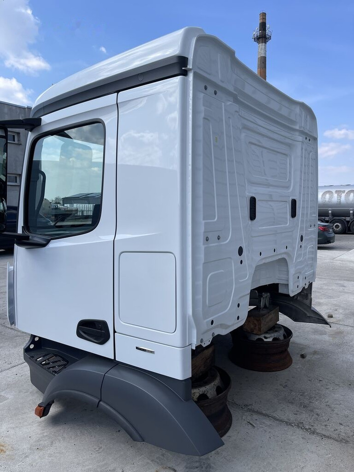Mercedes-Benz ACTROS ANTOS AROCS Fahrerhaus Cabine 170mm truck - תא עבור משאית: תמונה 5 Mercedes-Benz ACTROS ANTOS AROCS Fahrerhaus Cabine 170mm truck - תא עבור משאית: תמונה 5