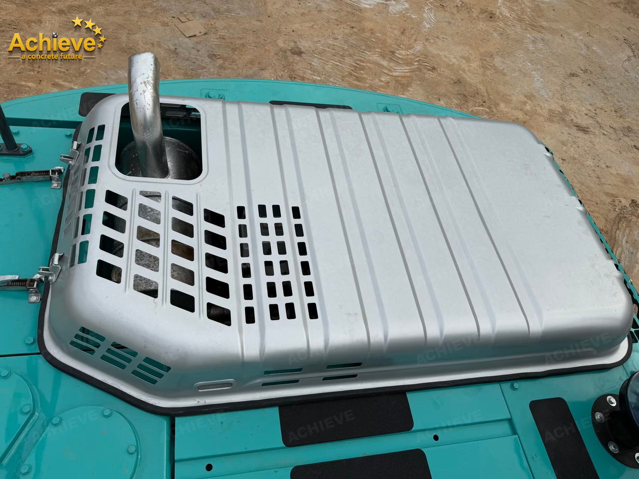 מחפר סורק KOBELCO SK200 0.8 m³ 20000 kg 110/2000 kw/rpm 6D34-TLU2D 【ACHIEVE】 TOP CONDITION!!!: תמונה 18