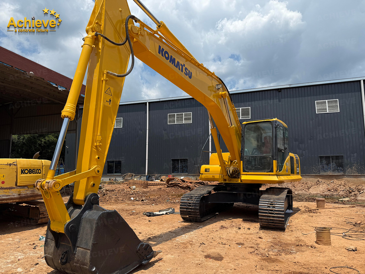Komatsu Remanufactured PC200-8 0.8 m³ 110/2000 kw/rpm 19900 kg 6620 mm 149 kN Komatsu SAA6D107E-1 400 L 【ACHIEVE】 TOP CONDITION!!! - מחפר סורק: תמונה 3 Komatsu Remanufactured PC200-8 0.8 m³ 110/2000 kw/rpm 19900 kg 6620 mm 149 kN Komatsu SAA6D107E-1 400 L 【ACHIEVE】 TOP CONDITION!!! - מחפר סורק: תמונה 3